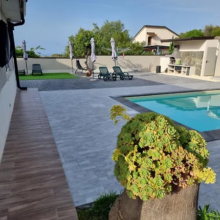 Дом отдыха Casa Dolce Con Jacuzzi E Piscina Бруколи